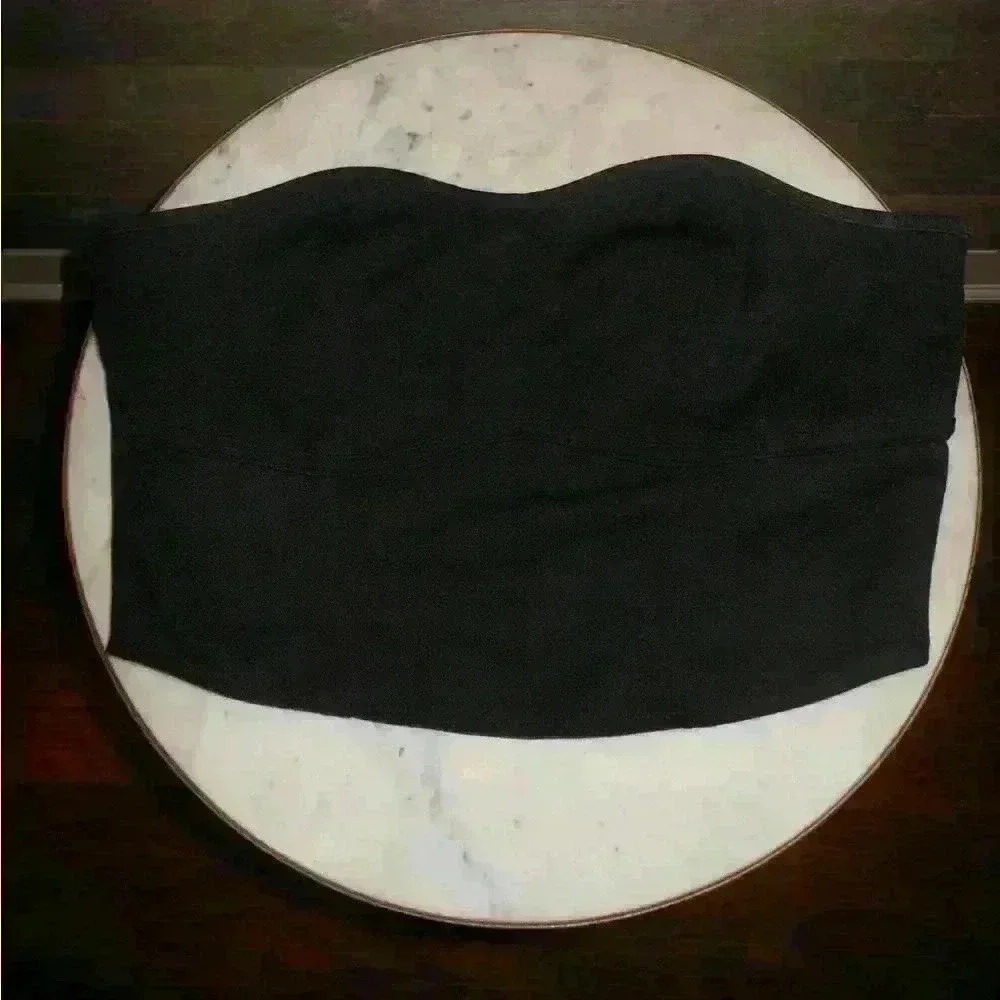 H&M black strapless top - M